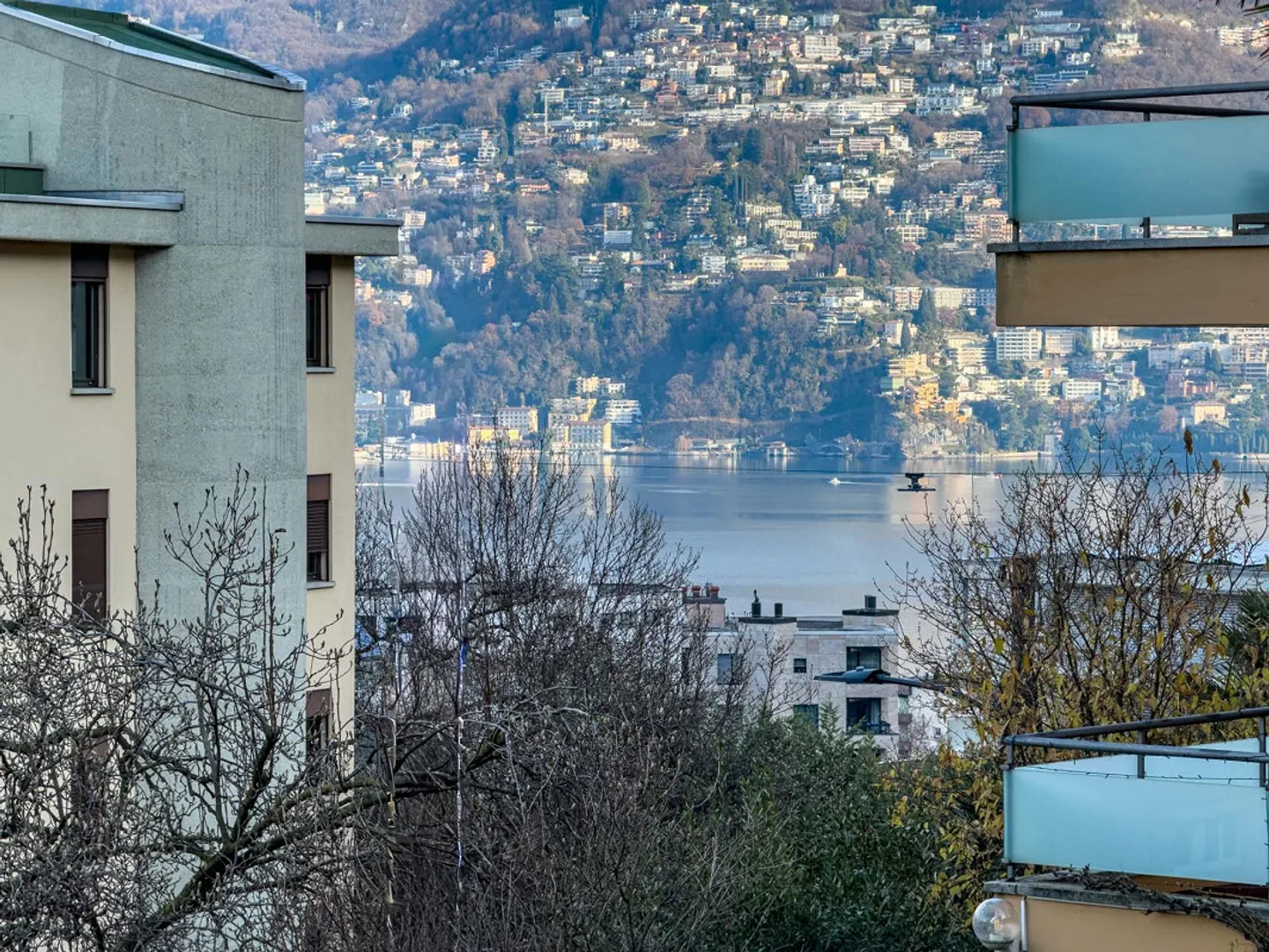 4.5 room apartment with lake view in Paradiso - Photo 7 of 9