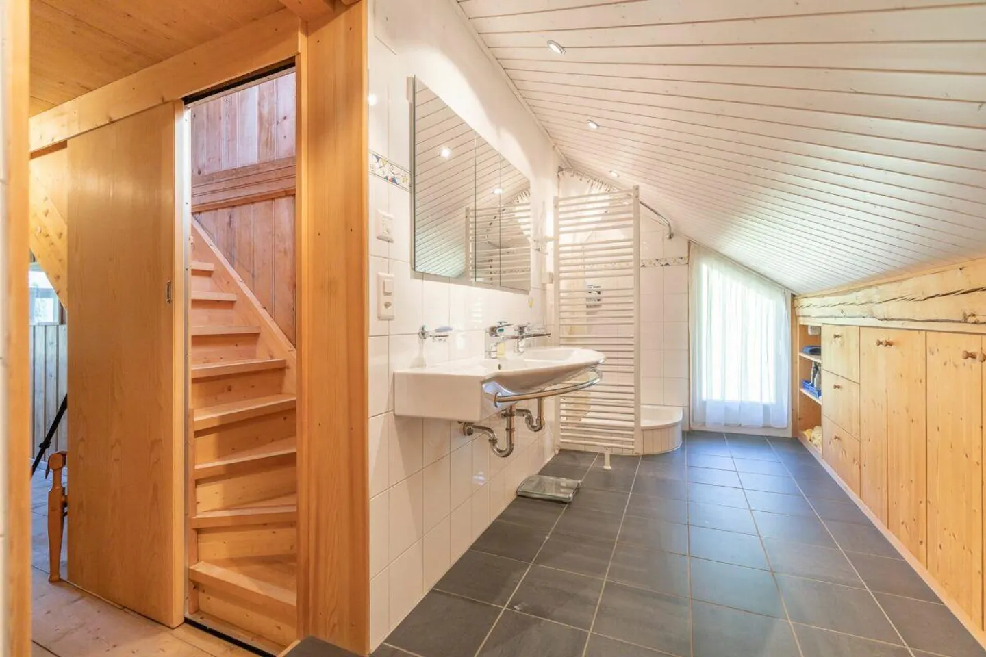 Casa vacanze 6,5 locali in posizione panoramica idilliaca - Foto 13 di 21