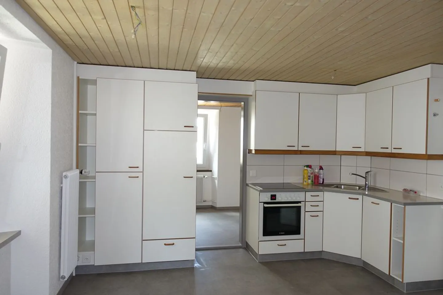 Edificio residenziale di 12 vani - Foto 7 di 14