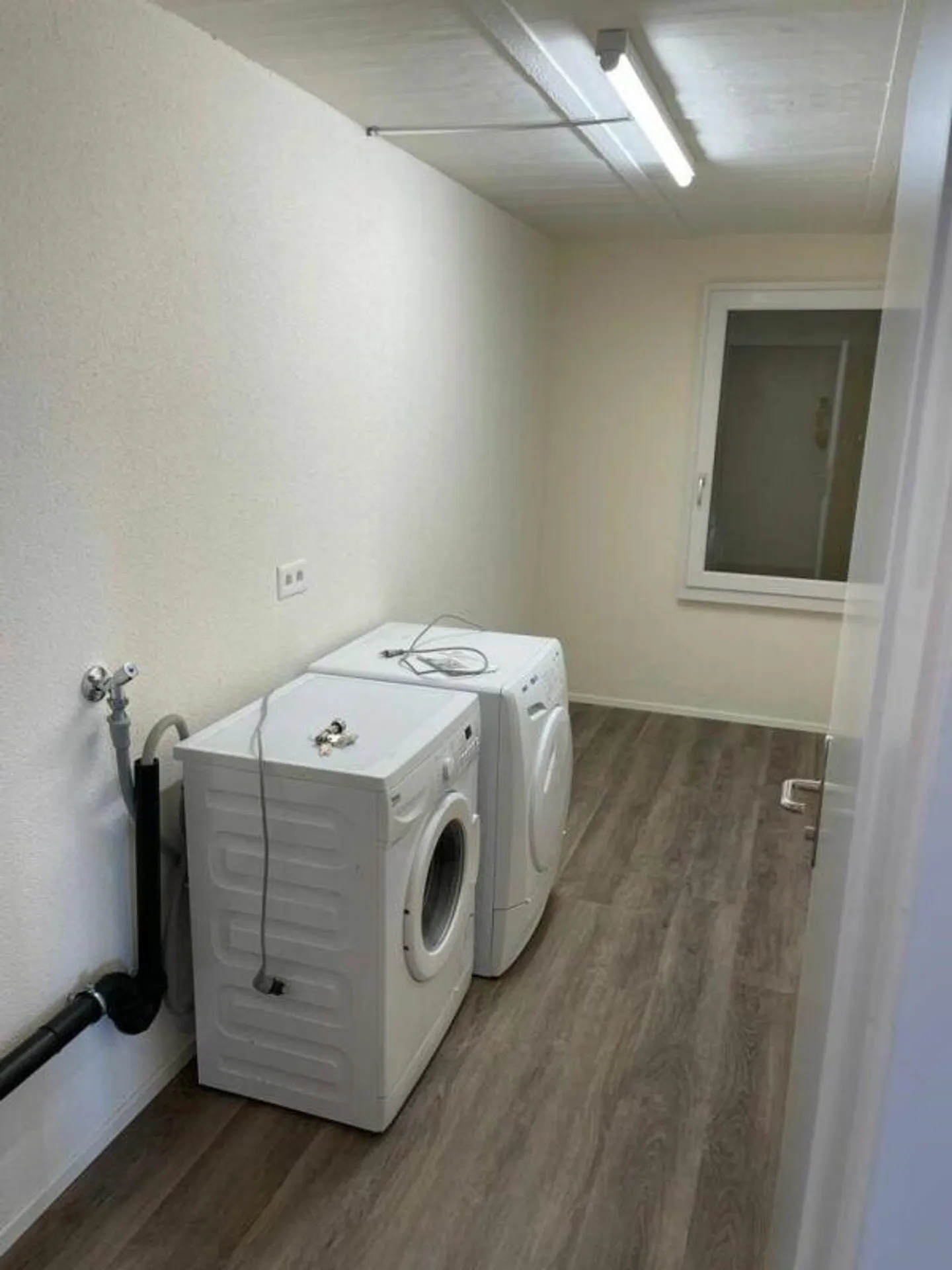 Renovated 3.5 Room Ground Floor Apartment - Photo 7 of 15