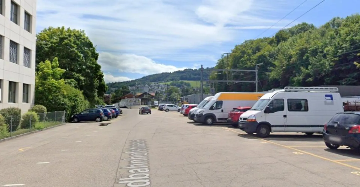 Aussenparkplatz Nähe Weissenbühl - Foto 1 von 1