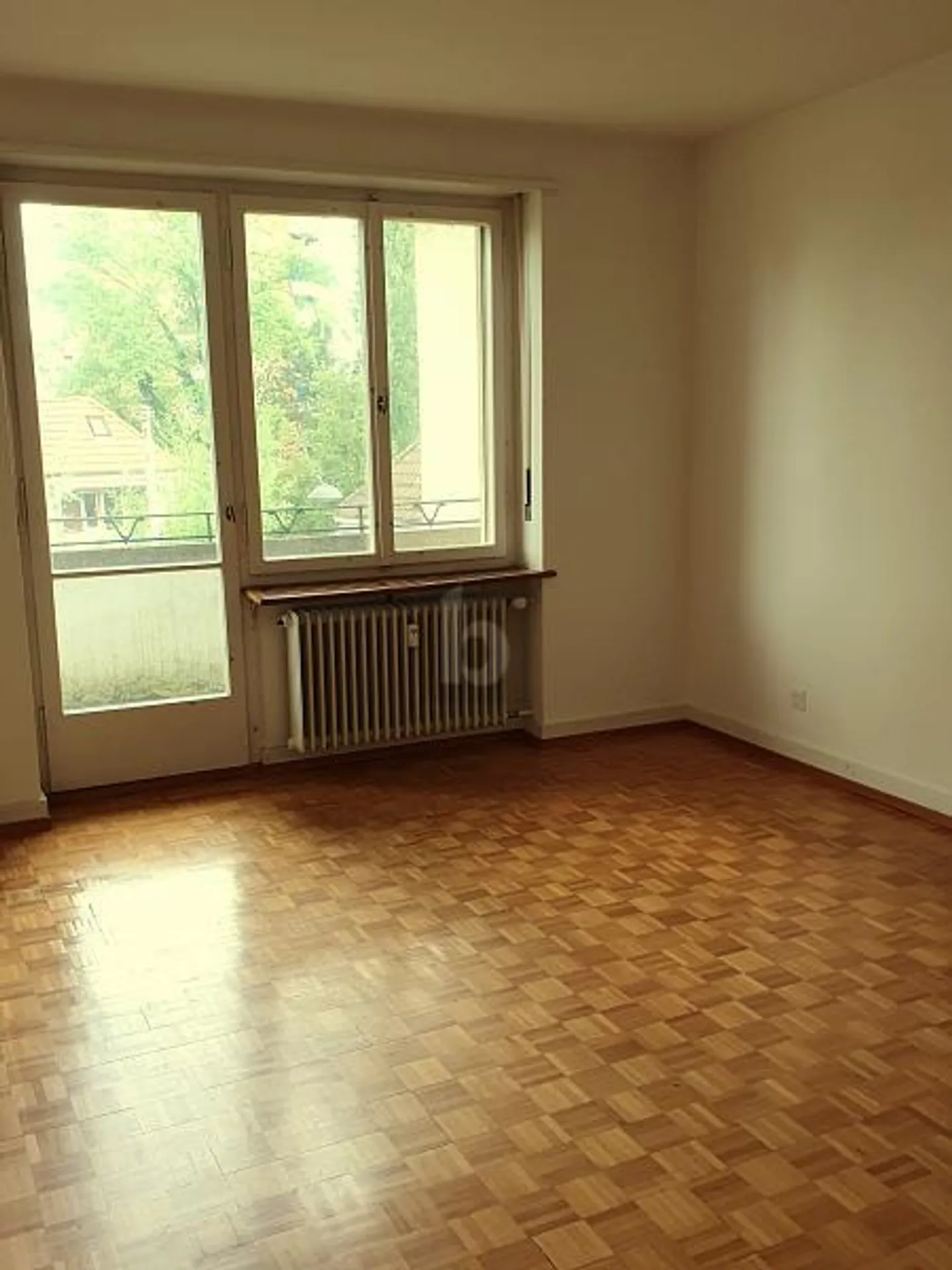 NATURE AT THE DOOR, BRIGHT AND QUIET - Photo 3 of 6