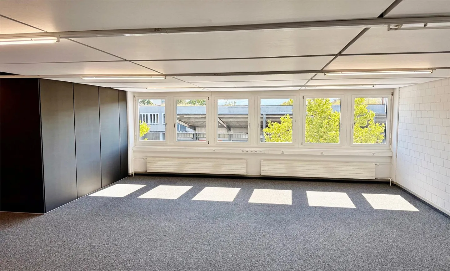 Kickstart in Jona! - Ideal for up to 6 workspaces - Photo 4 of 7