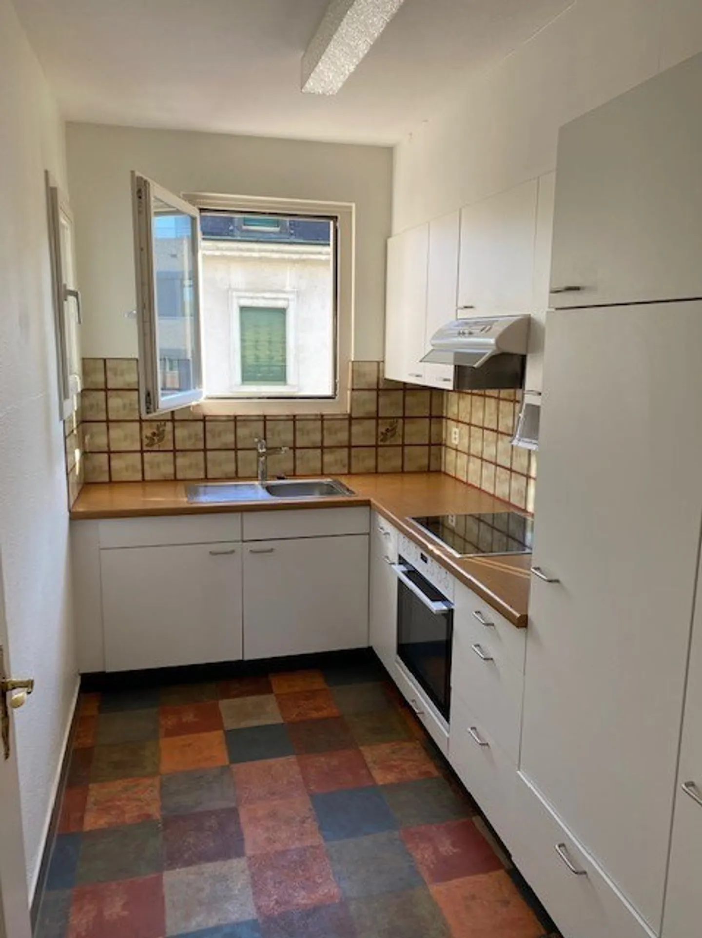 2-room apartment - Photo 2 of 5