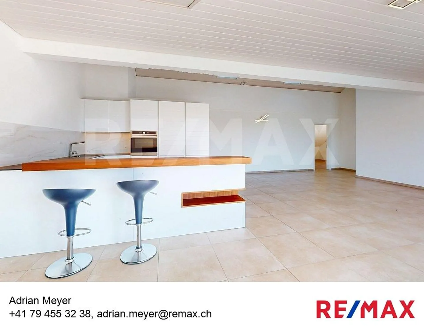 Moderne 3.5-Zimmer Wohnung mit Aussicht - Foto 1 von 13