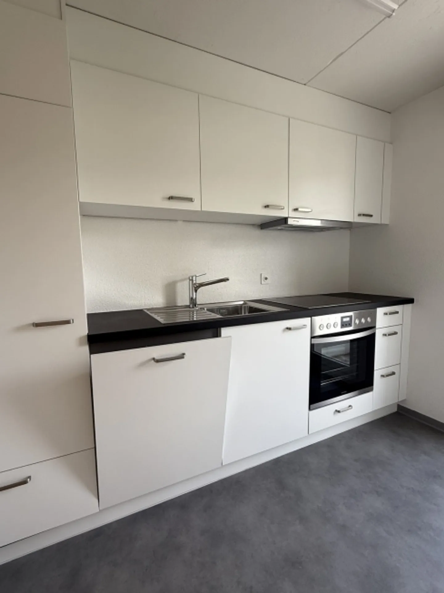 Geräumige Wohnung am Zürichsee - Foto 1 von 1