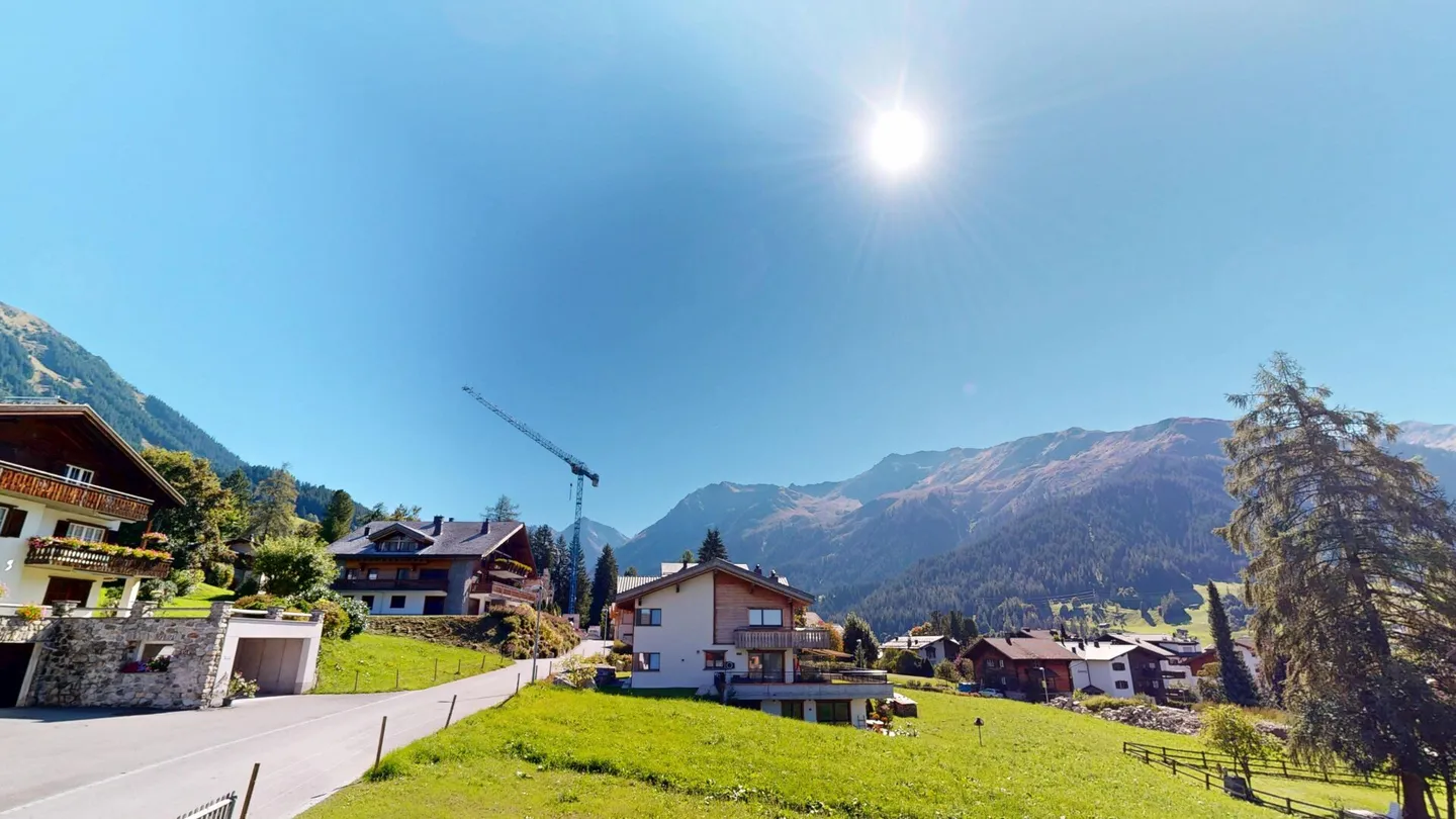 Vivere idilliaco in una posizione popolare - Incantevole casa plurifamiliare a Klosters - Foto 8 di 12