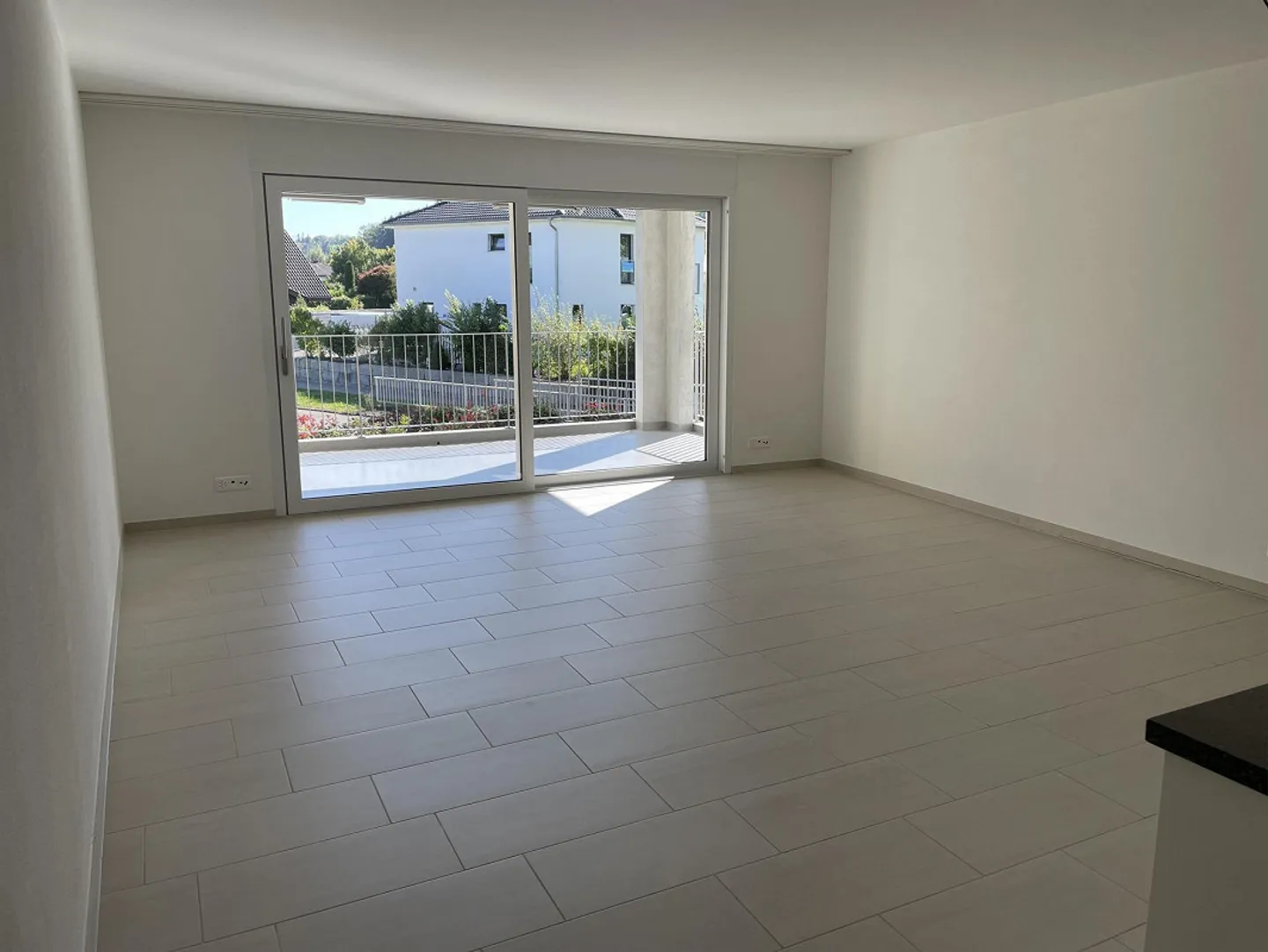 Appartamento 2.5 camere idilliaco situato vicino alla natura - Foto 2 di 6