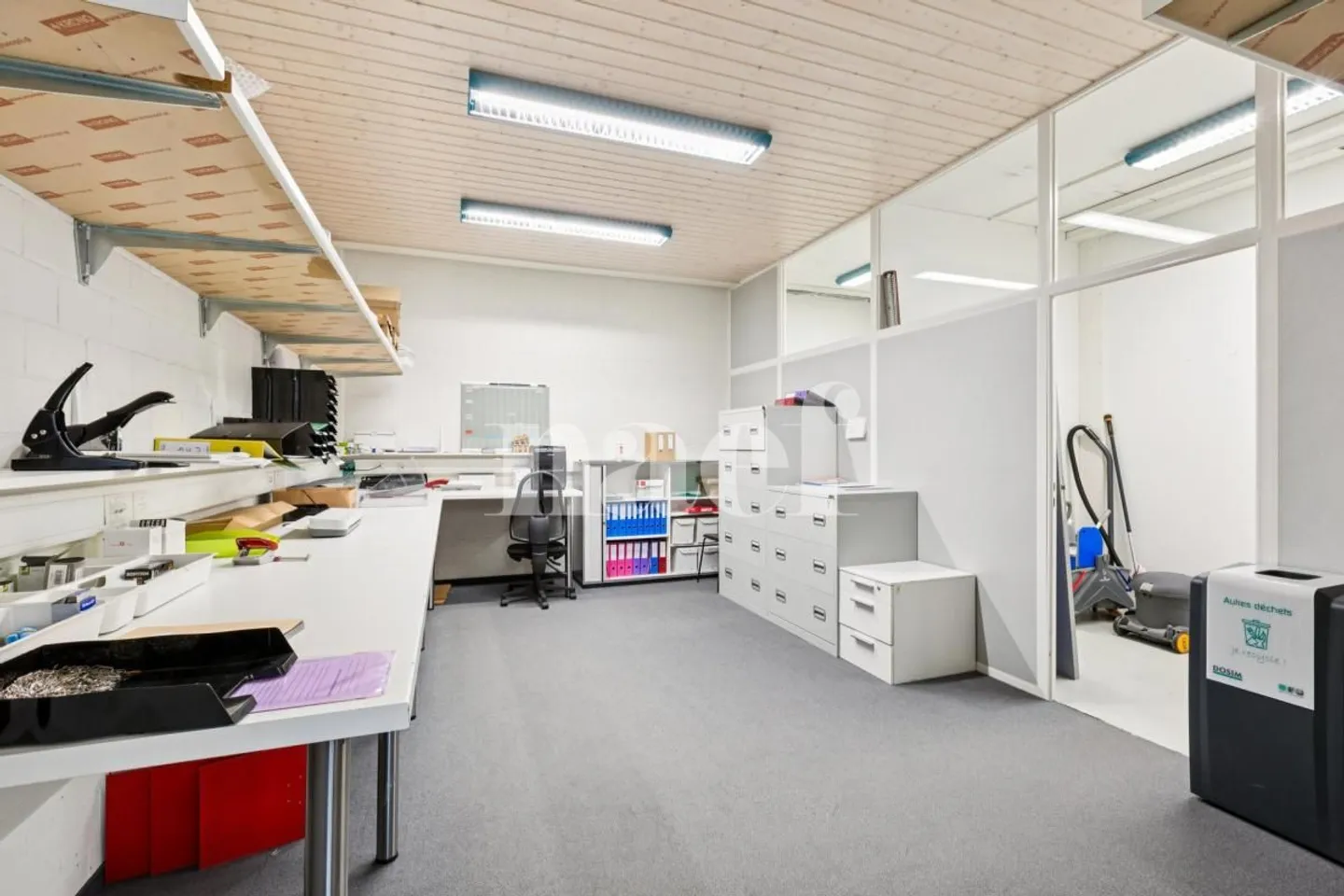 Office 11 rooms - Photo 5 of 7