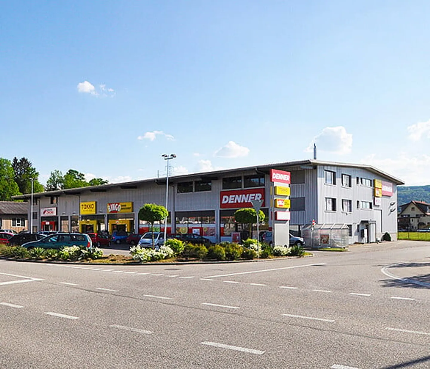 Edificio ad uso misto in affitto - Foto 5 di 5