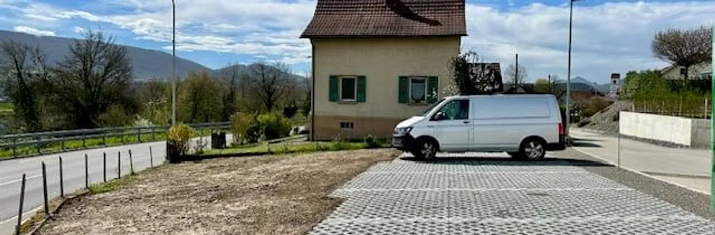 9 Posti Auto Esterni - Foto 1 di 2