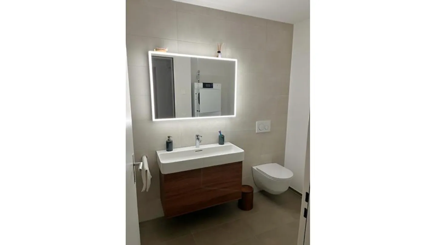 APPARTAMENTO 4½ LOCALI A WORBLAUFEN (BE), ARREDATO, TEMPORANEO - Foto 5 di 8