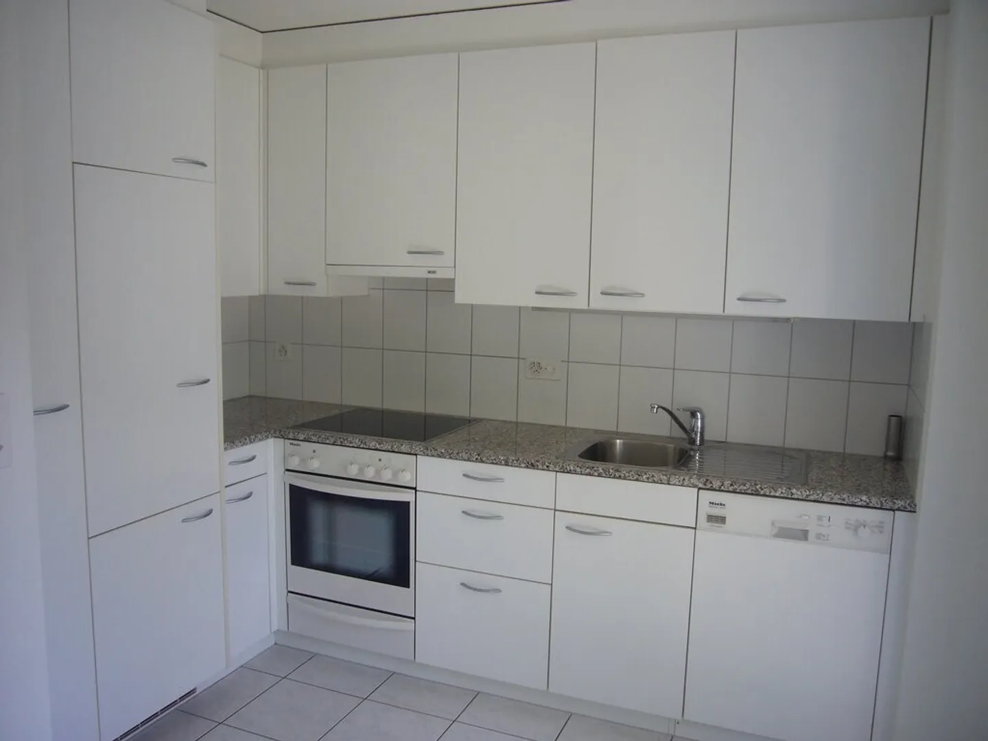 L'appartamento familiare cerca residenti - Foto 4 di 6