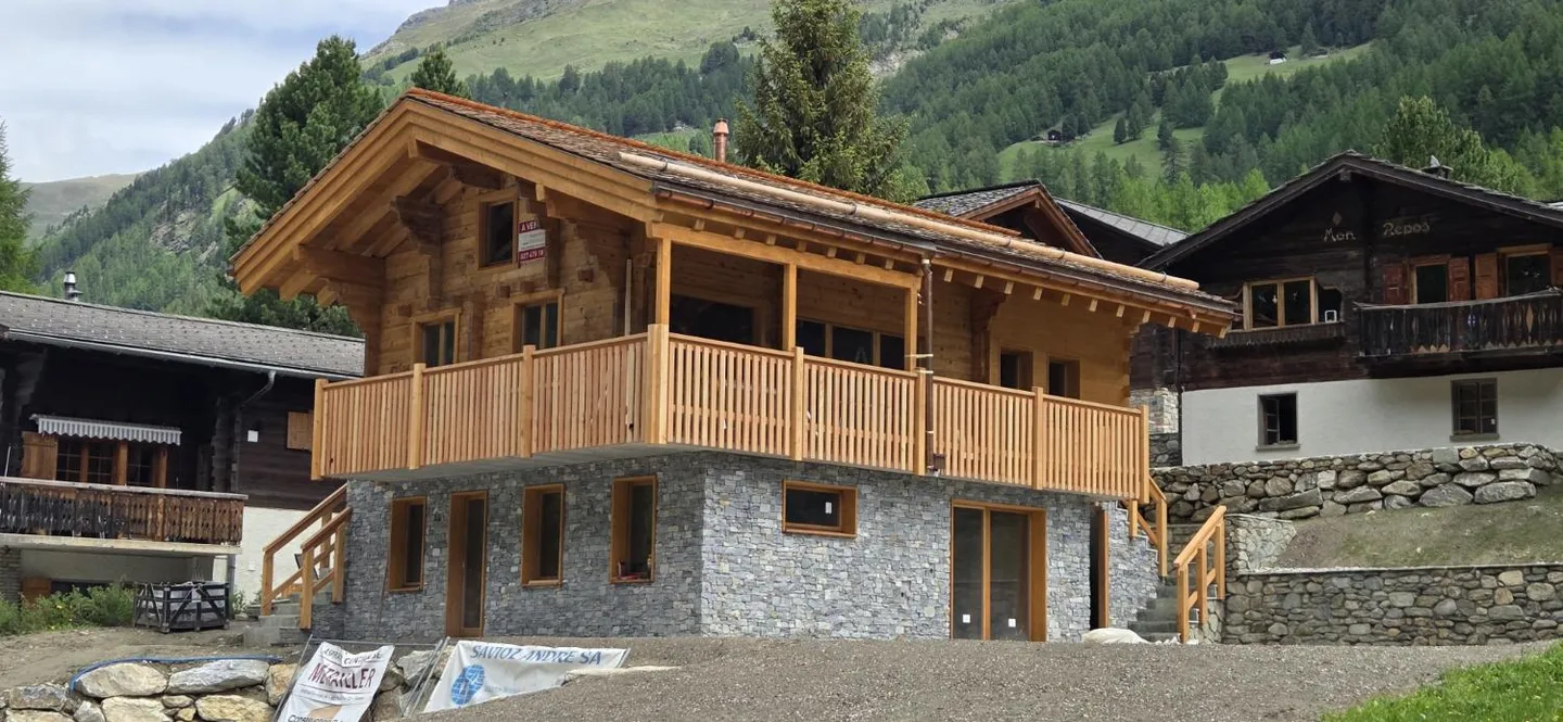 Chalet 6 Zimmer - Foto 1 von 11