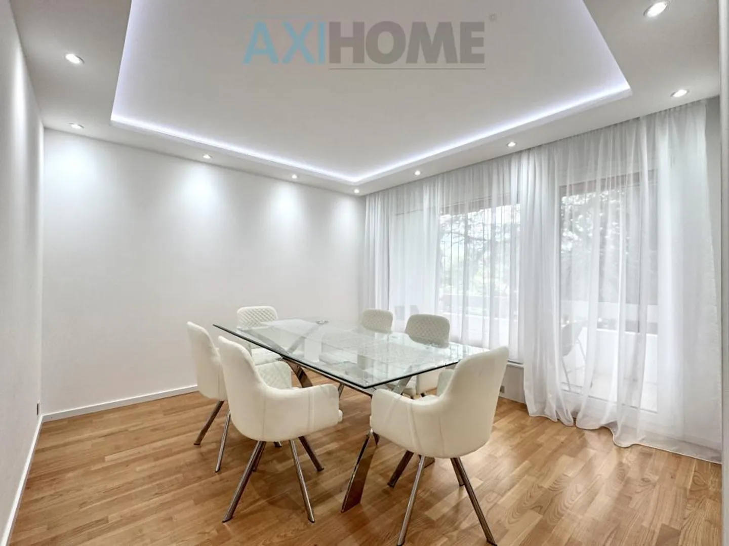 EXKLUSIV, Dachgeschoss nahe dem See und Nestlé - Foto 3 von 13