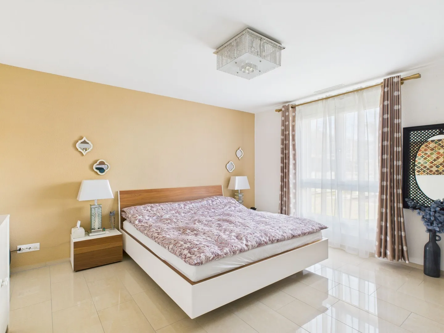 COMFORT ABITATIVO DI ALTA QUALITÀ - MODERNO E CENTRALMENTE SITUATO - Foto 4 di 7