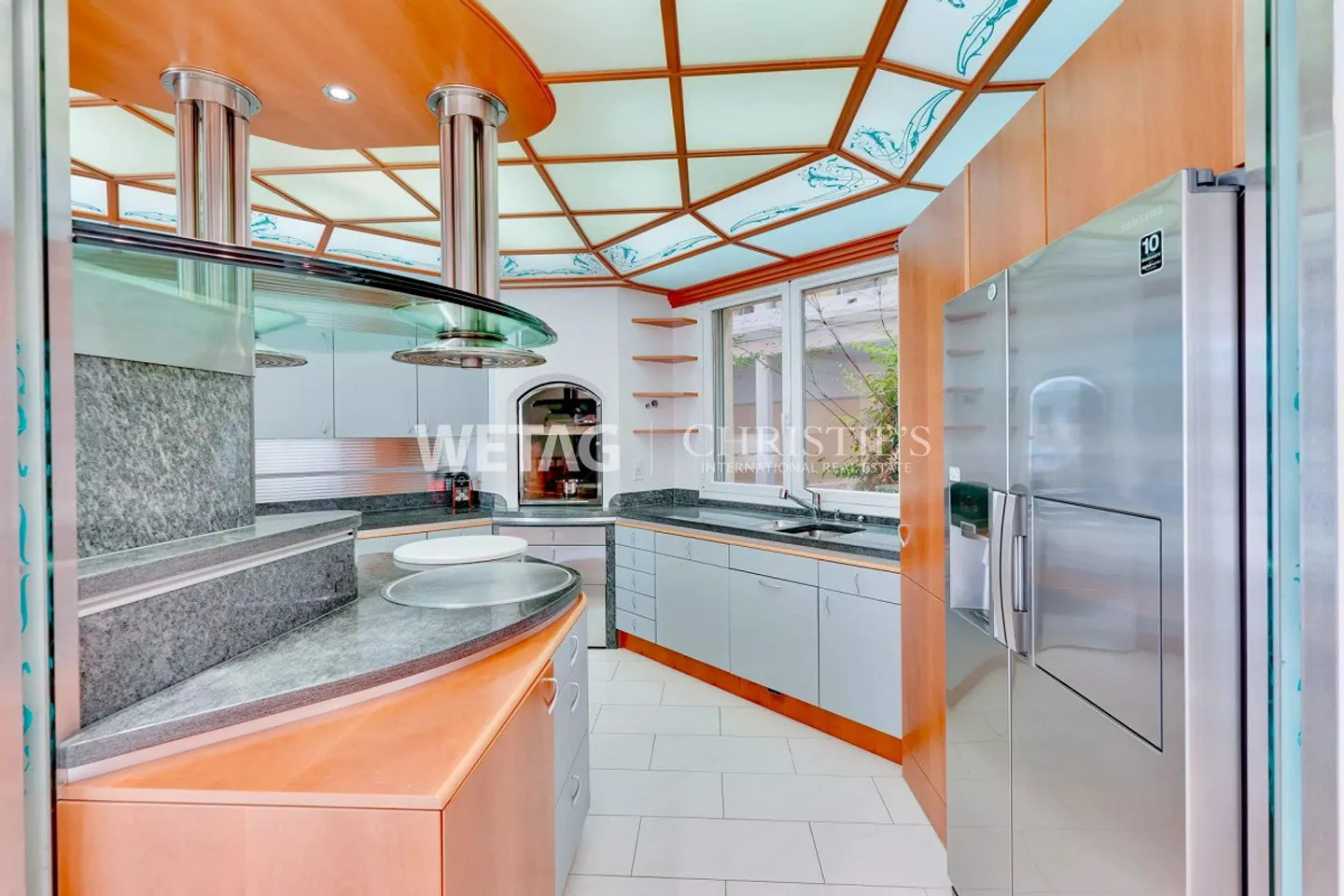 Muralto : Appartement moderne et lumineux avec grande terrasse et architecture en verre élégante à vendre - Photo 10 sur 13