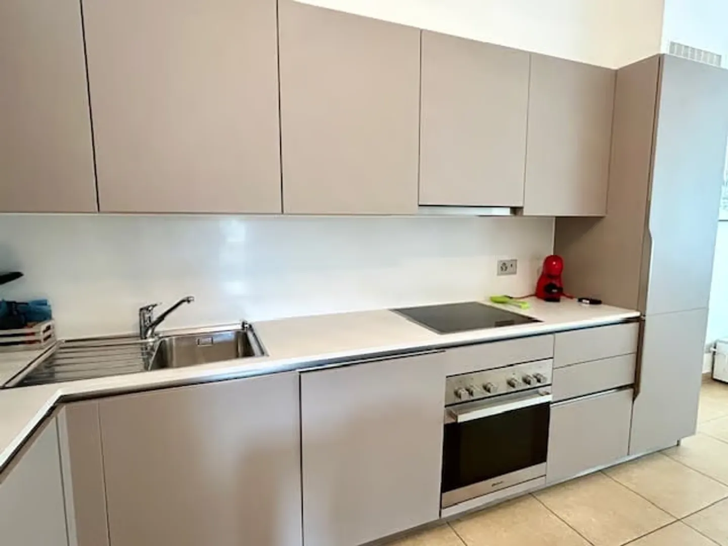 Zona Cassarate - 3.5 Room Furnished - Photo 12 of 21