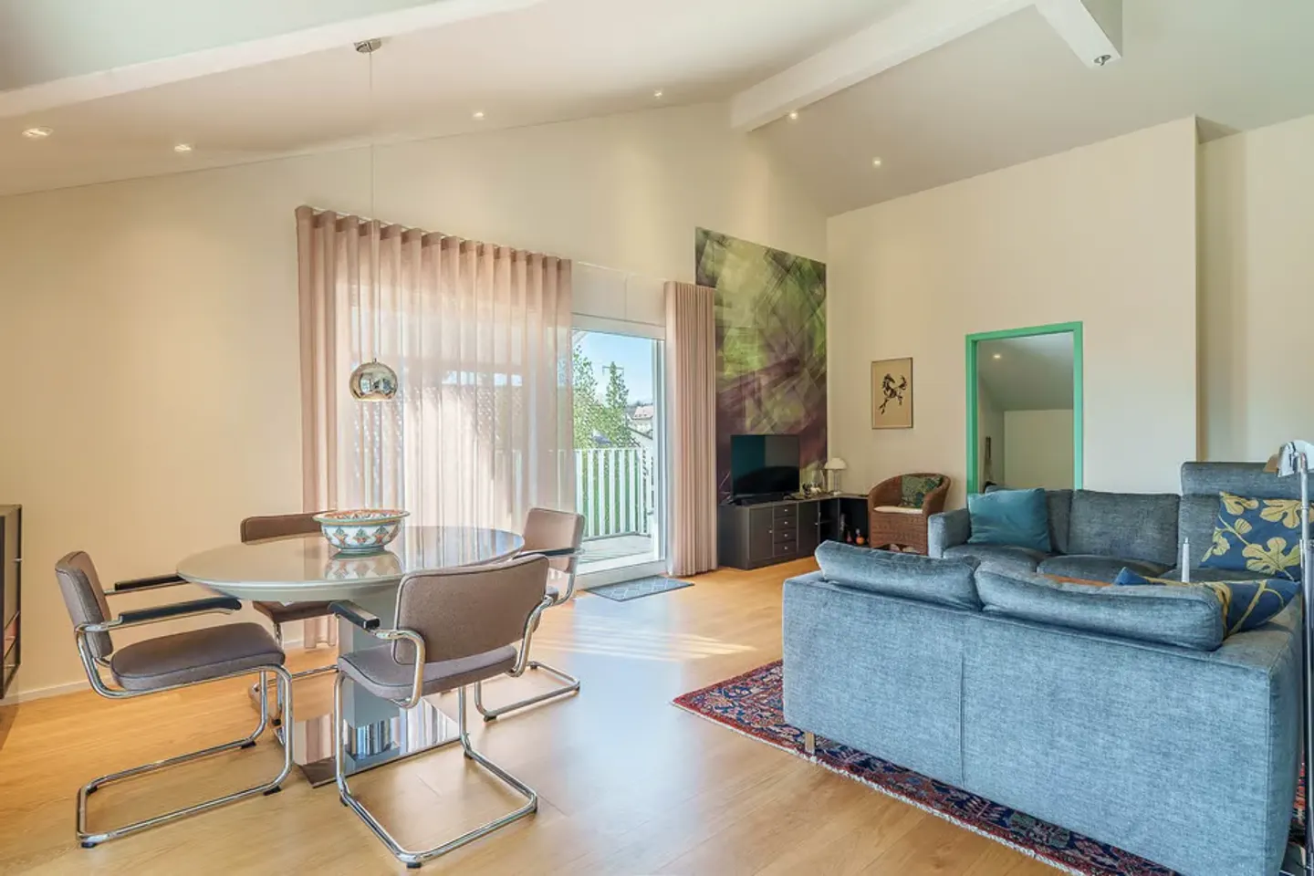 Appartement contemporain avec vue sur le lac - Photo 4 sur 13