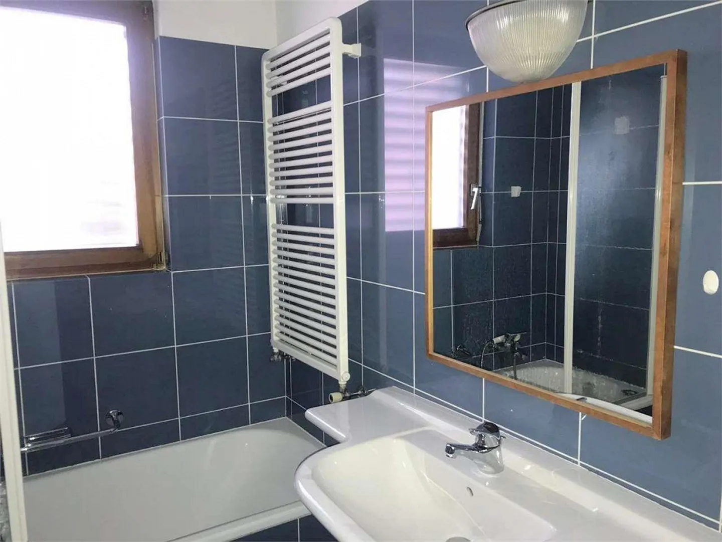 Castagnola, excellent 2.5 with private patio - Photo 9 of 13