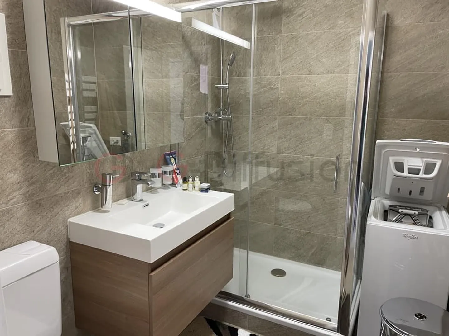 Charmante Wohnung mit Seeblick - Foto 9 von 9