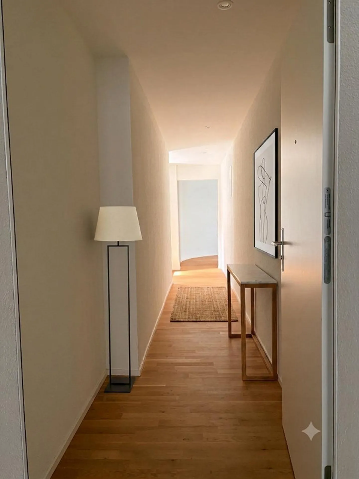 Perfect for Students - Your Home in the Heart of St. Gallen - Photo 1 of 6