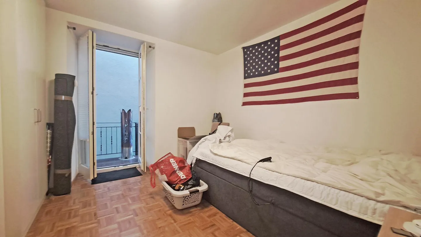 Appartamento 2.5 stanze con propria lavatrice/asciugatrice - Foto 4 di 7