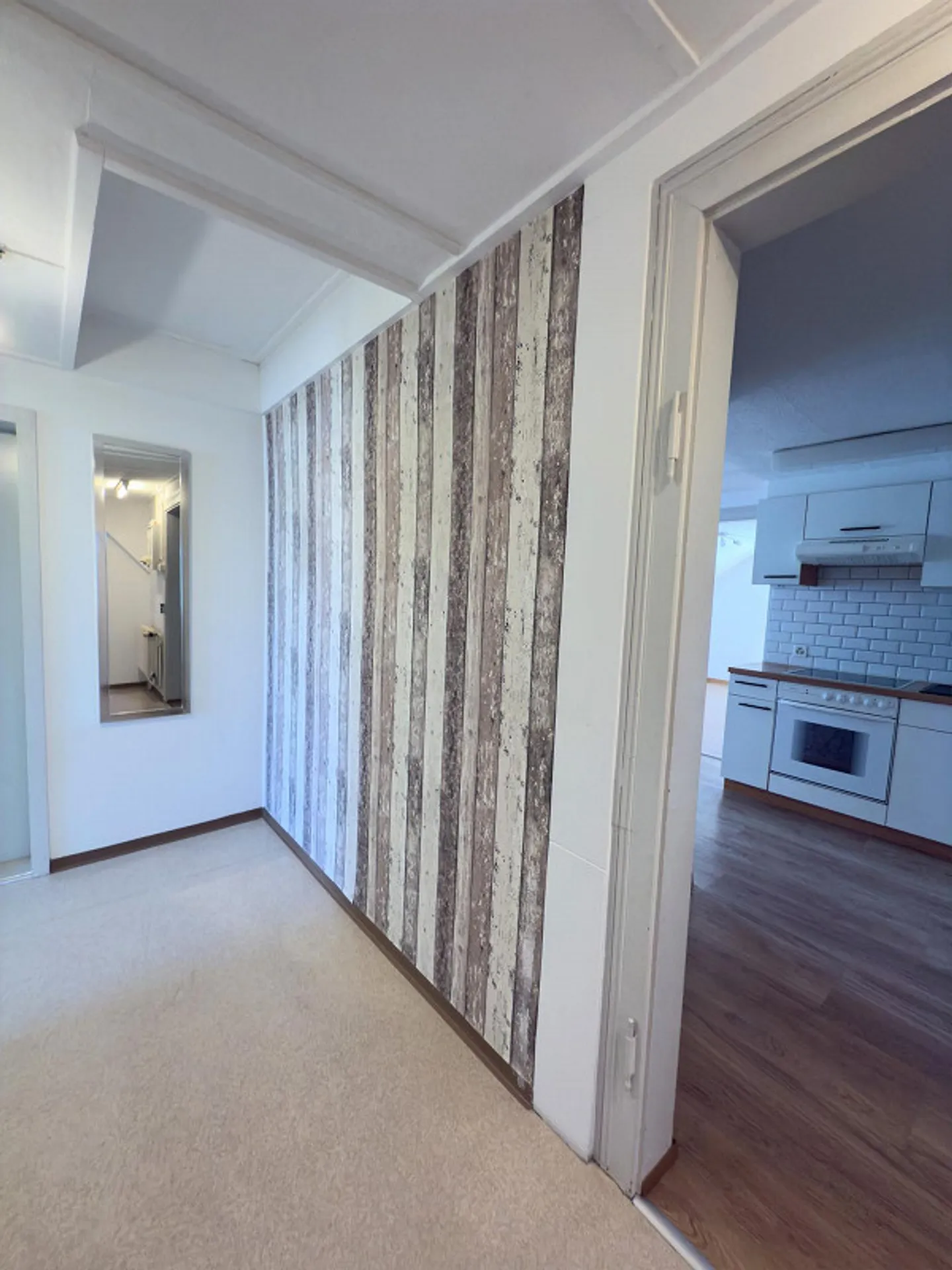 Charming old apartment in a tax-efficient community - Photo 14 of 27
