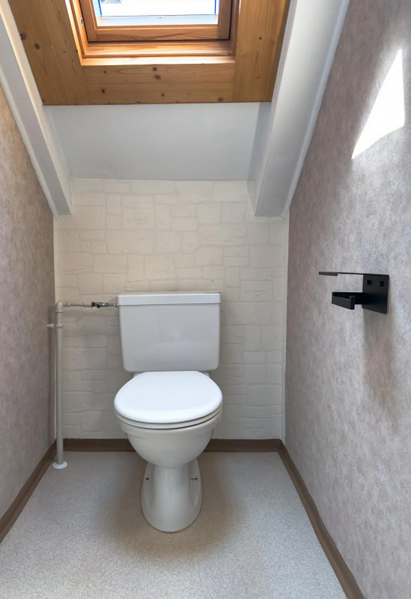 Charming old apartment in a tax-efficient community - Photo 18 of 27