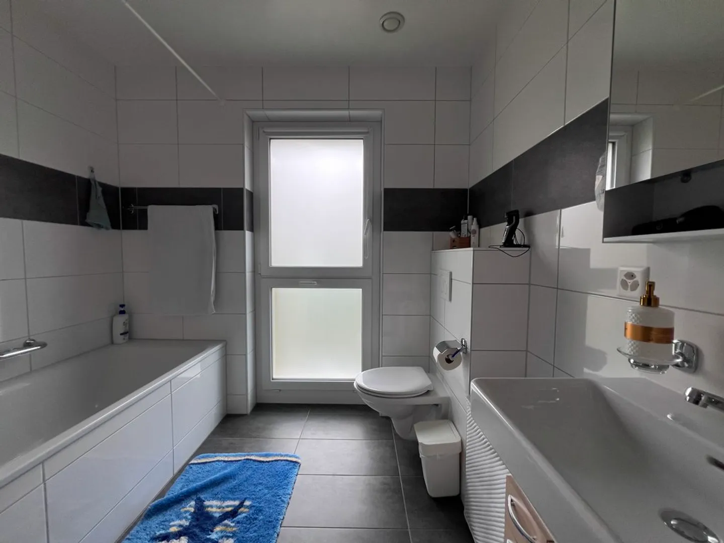 Geräumige 4-Zimmer-Wohnung - Foto 9 von 10