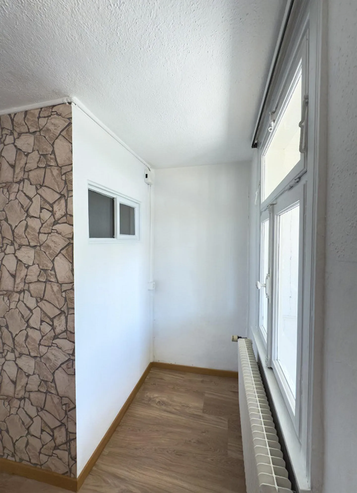 Charming old apartment in a tax-efficient community - Photo 10 of 27