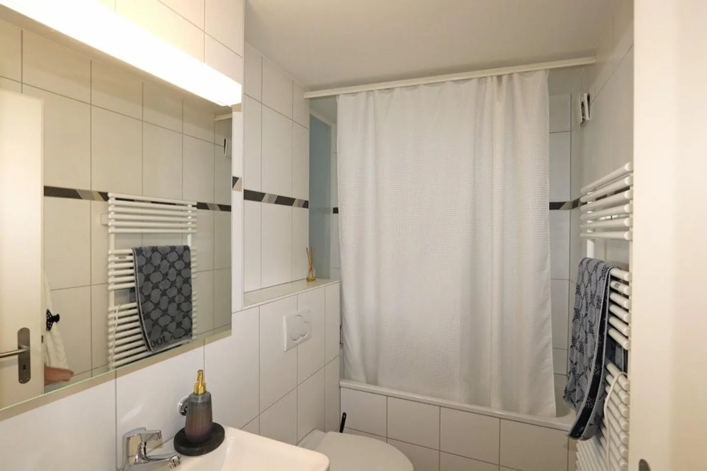 Appartamento affascinante con 3 camere da letto, luminoso e ben posizionato - Foto 4 di 6