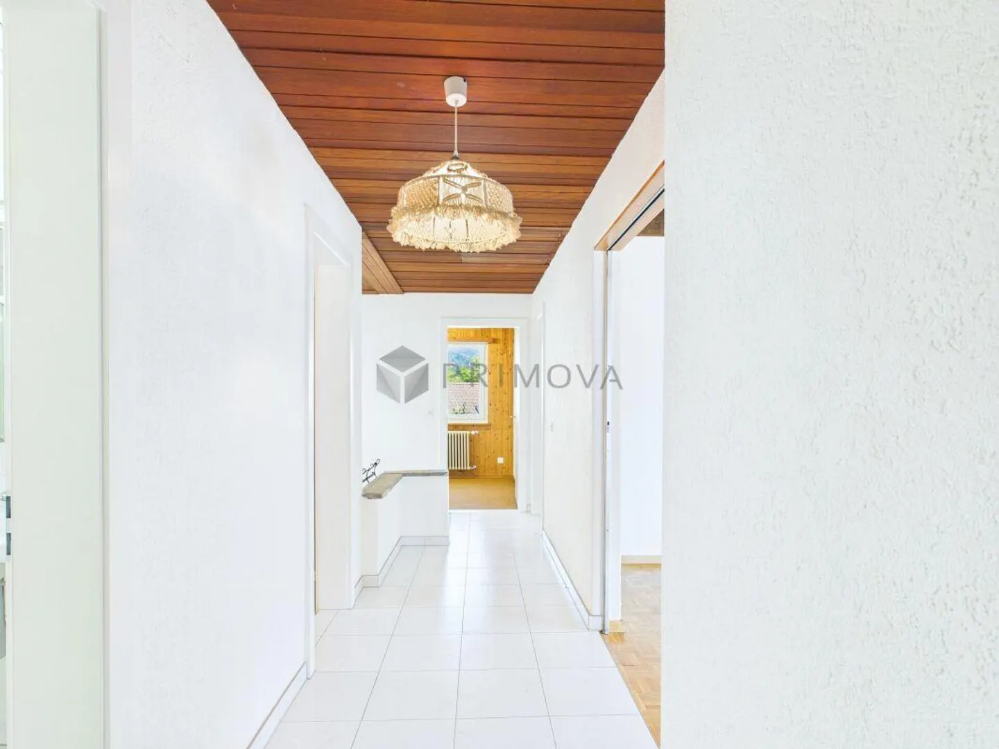 Posizione residenziale speciale con vista mozzafiato sulle montagne - Foto 11 di 12