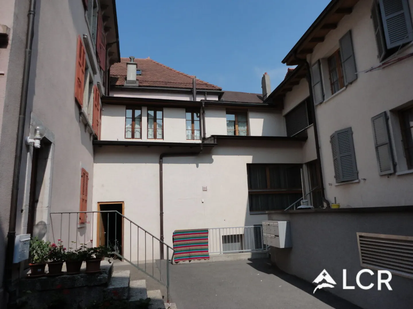 Immeuble mixte à Saint Maurice - Photo 5 sur 9