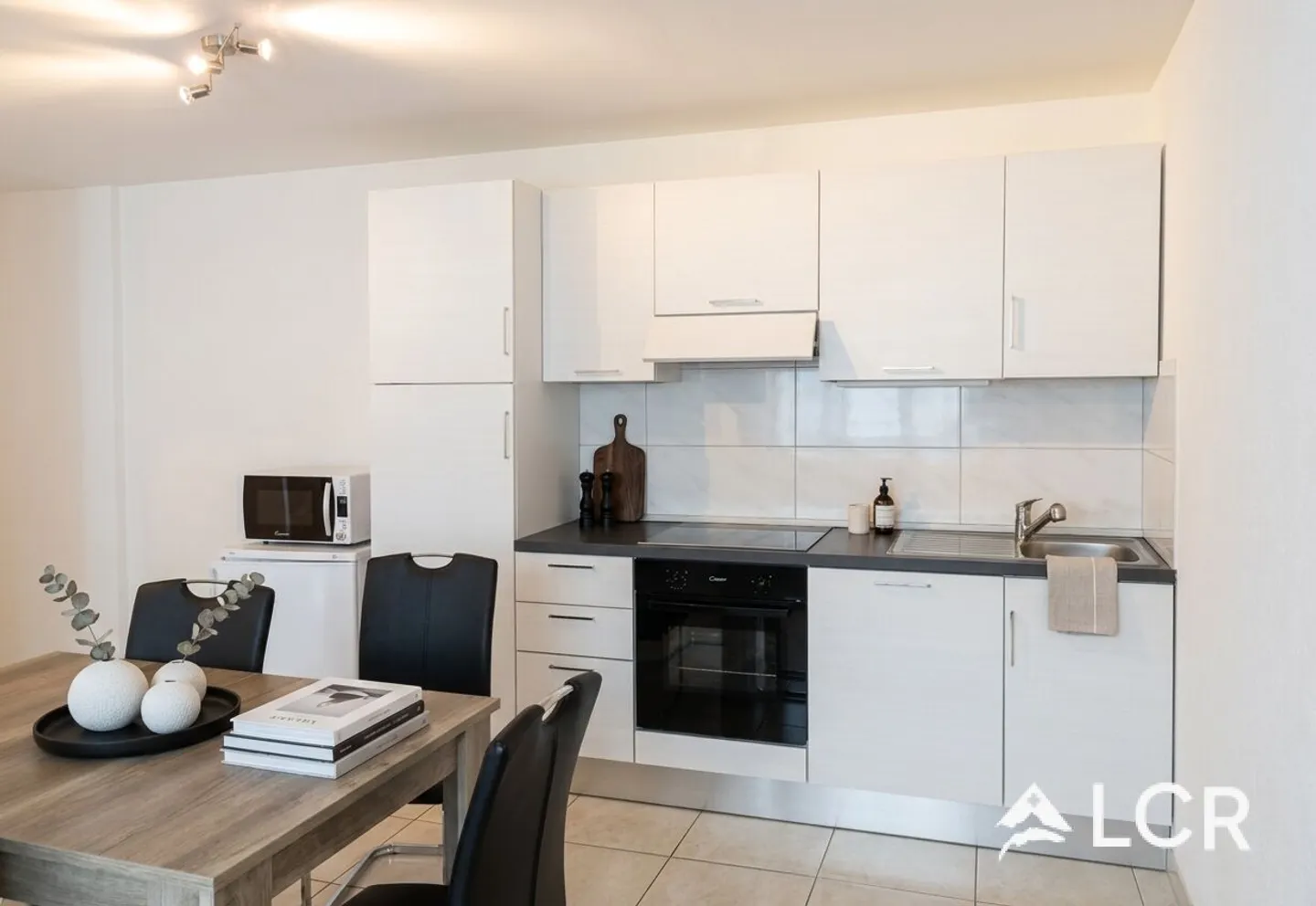 Immeuble mixte à Saint Maurice - Photo 2 sur 9