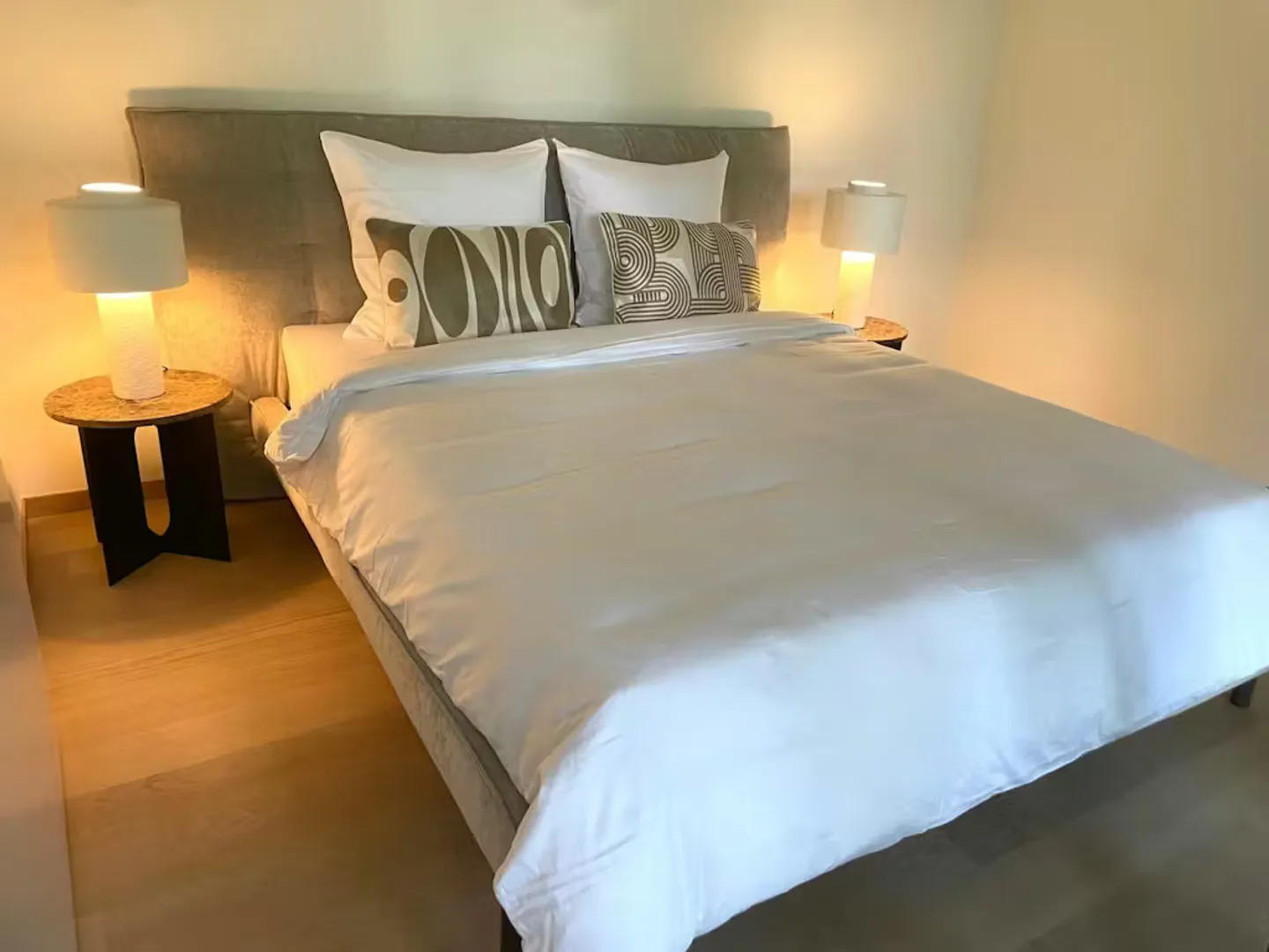 Charming Apartment in Zürich - Photo 8 of 10