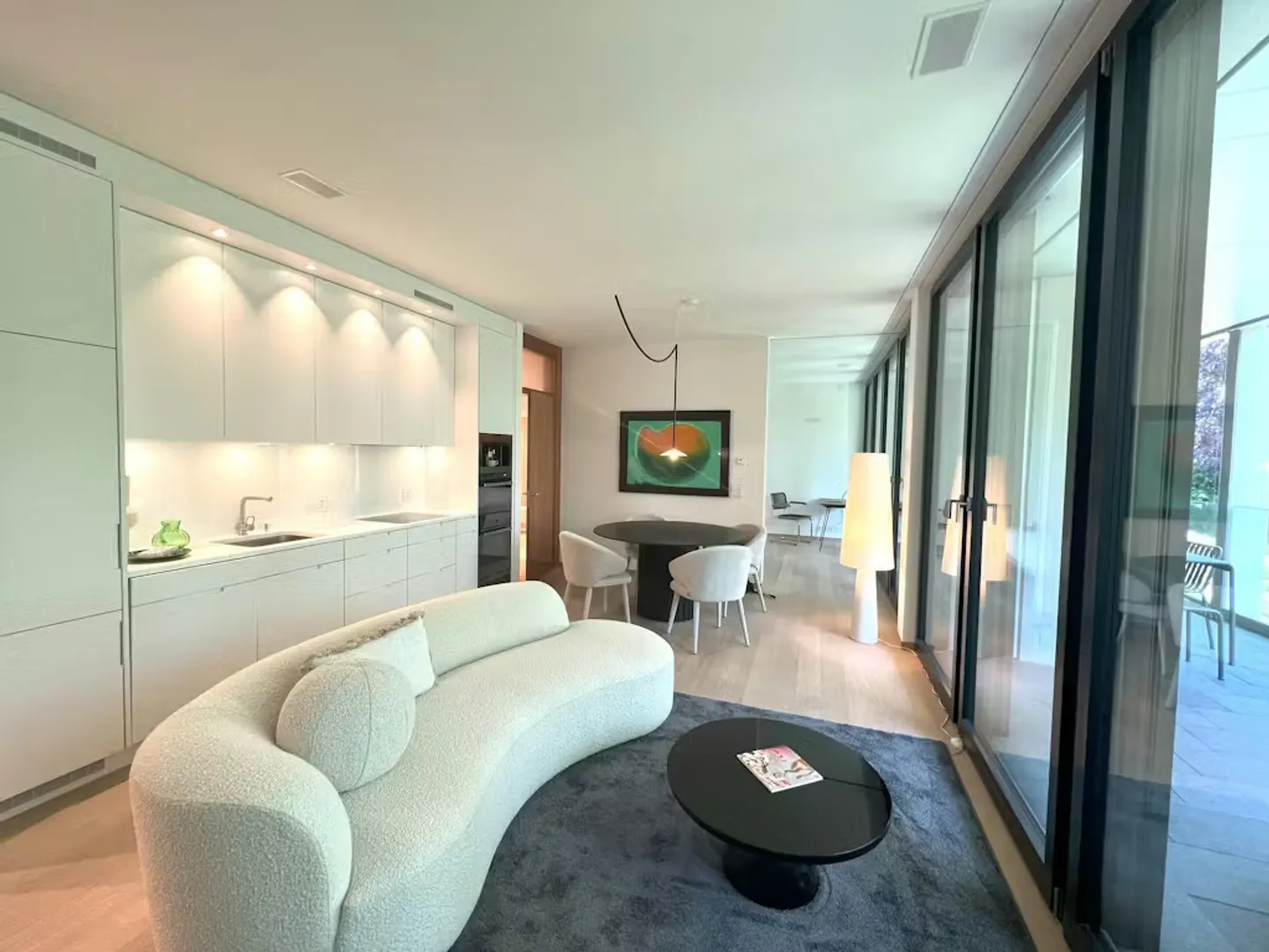 Charming Apartment in Zürich - Photo 5 of 10