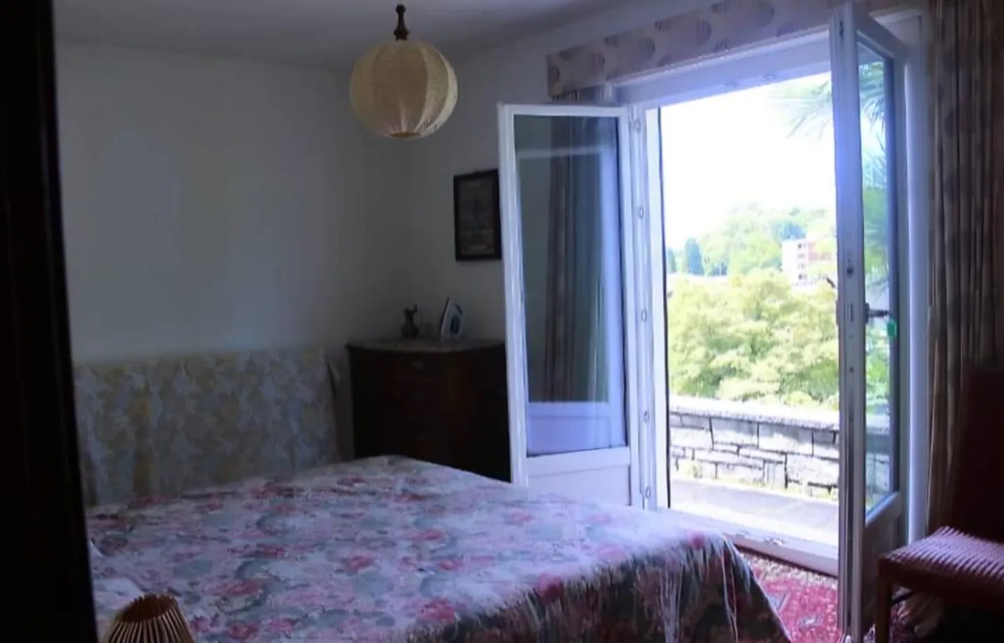 6 Room Single-Family House - Photo 5 of 5