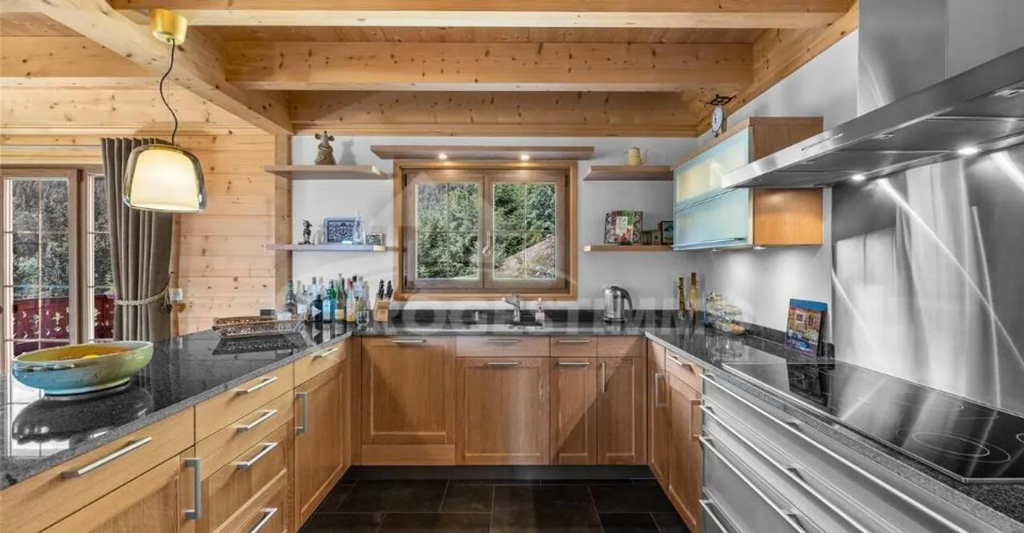 Charming Alpine Chalet - Photo 2 of 4