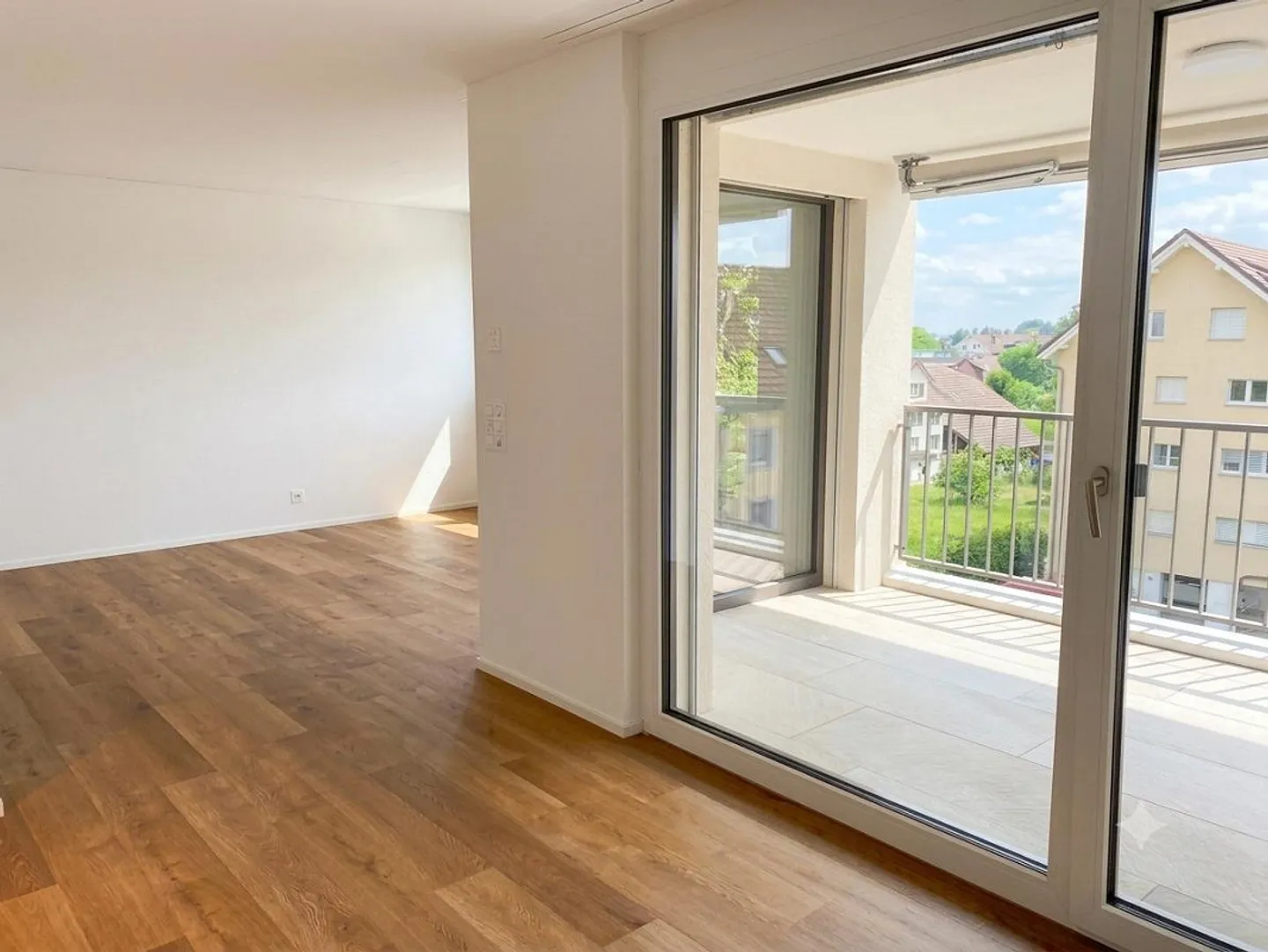 Charmante Wohnung mit Balkon - Foto 1 von 5