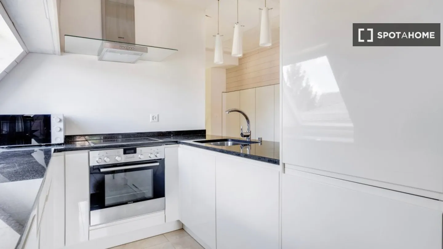 Apartment for rent - Photo 8 of 18