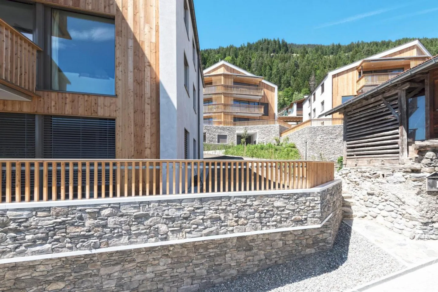 Grande Appartamento Moderno con Vista - Foto 1 di 6