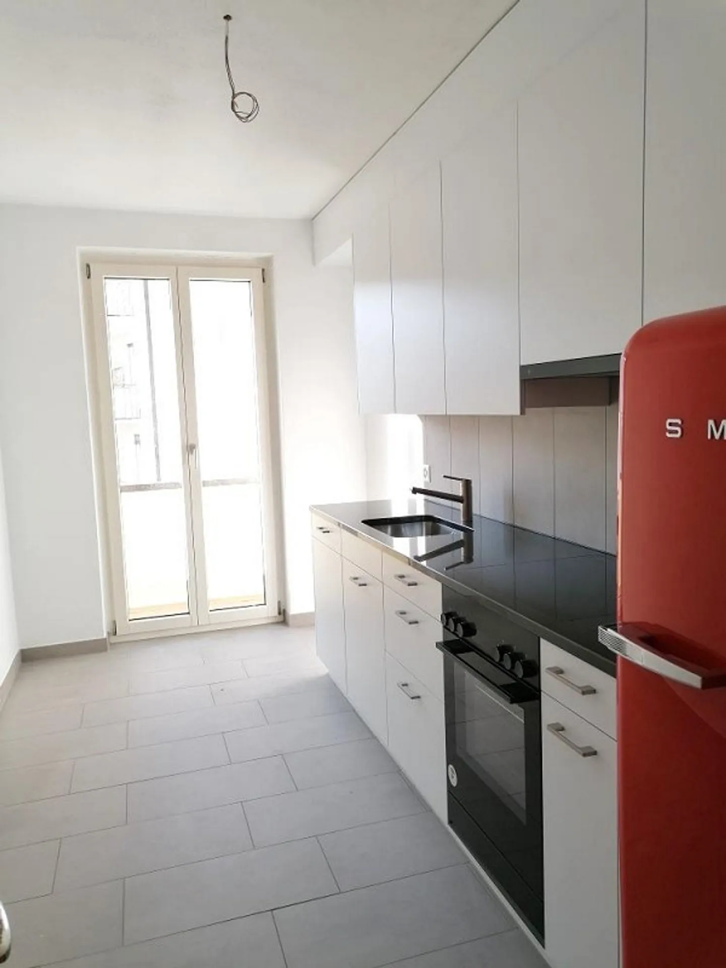 Charmante Appartement dans un Vieil Immeuble - Photo 2 sur 9