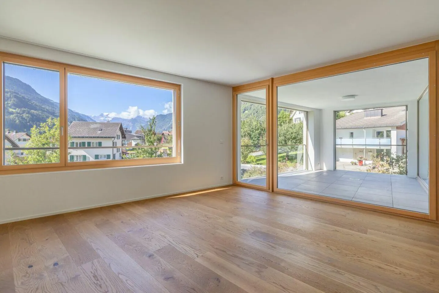 Appartement 4.5 pièces avec vue panoramique dégagée - Photo 1 sur 13