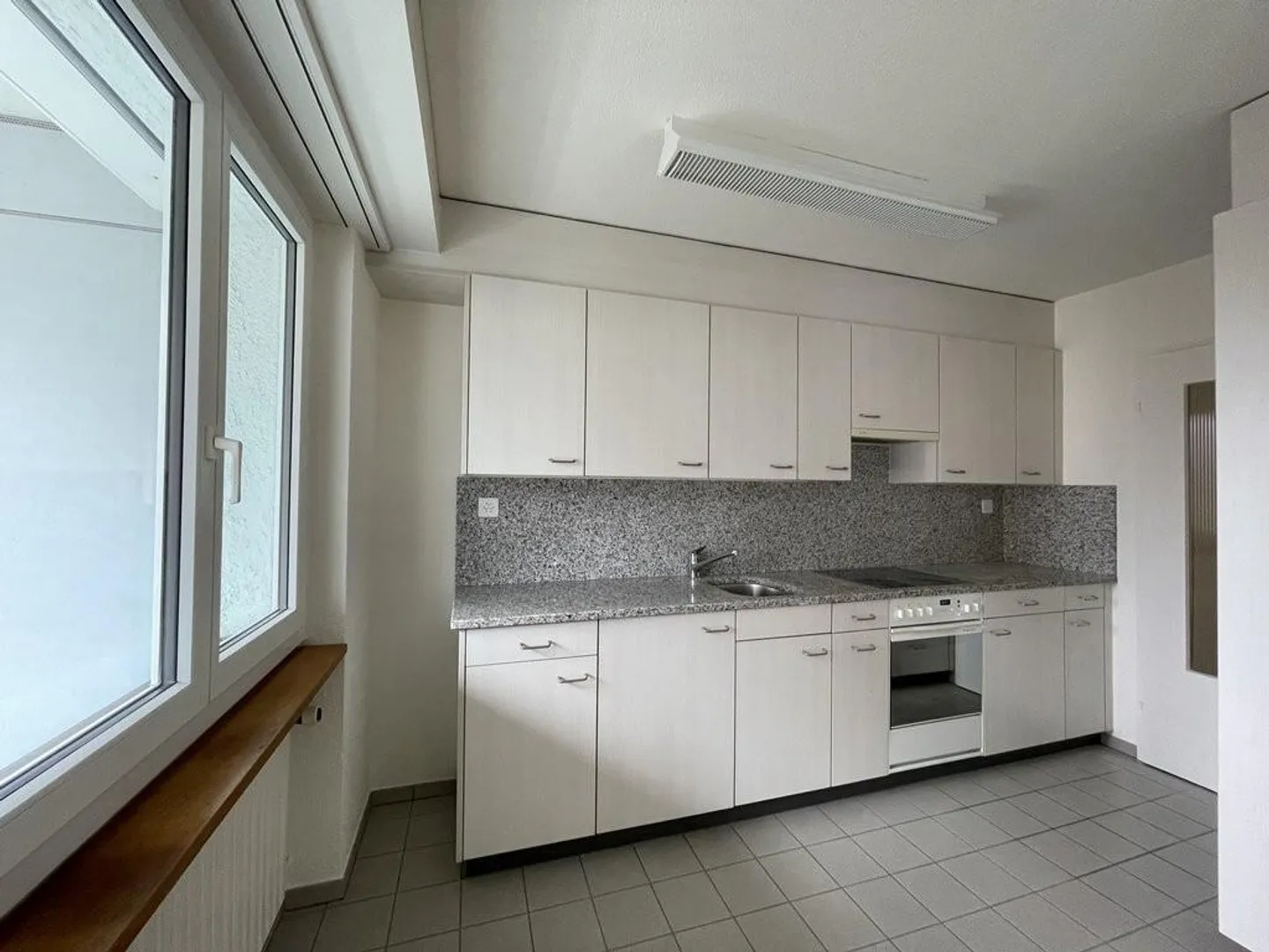 Sonnige 3.5-Zimmer-Wohnung in Chur - Foto 2 von 8
