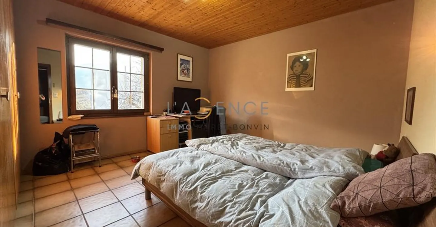 Charming Detached Villa in Veyras - Photo 3 of 4