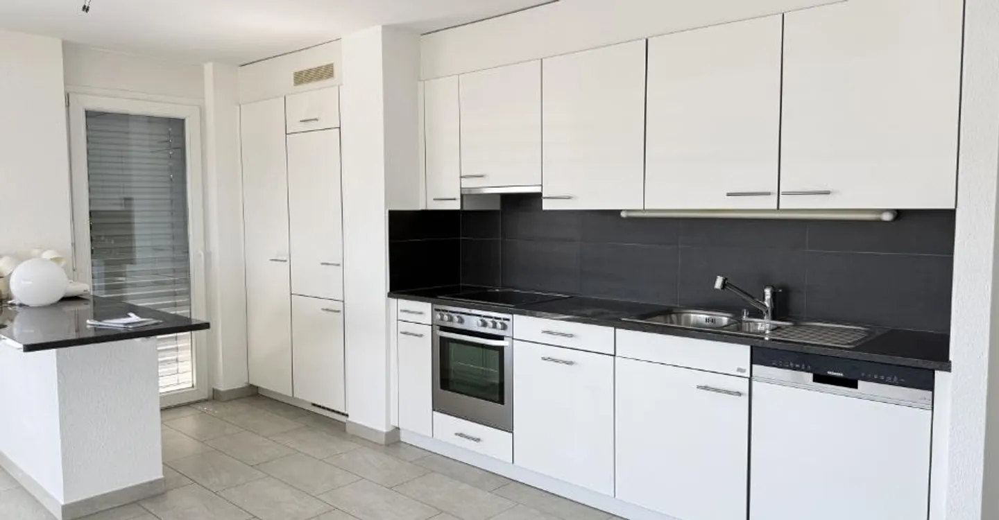 Wunderschöne 4,5 Zimmer von 101 m2 mit Balkon in Lausanne - Foto 12 von 12
