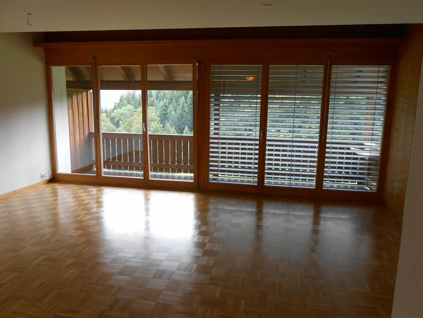 Original, comfortable 4 1/2 room apartment - Photo 2 of 9