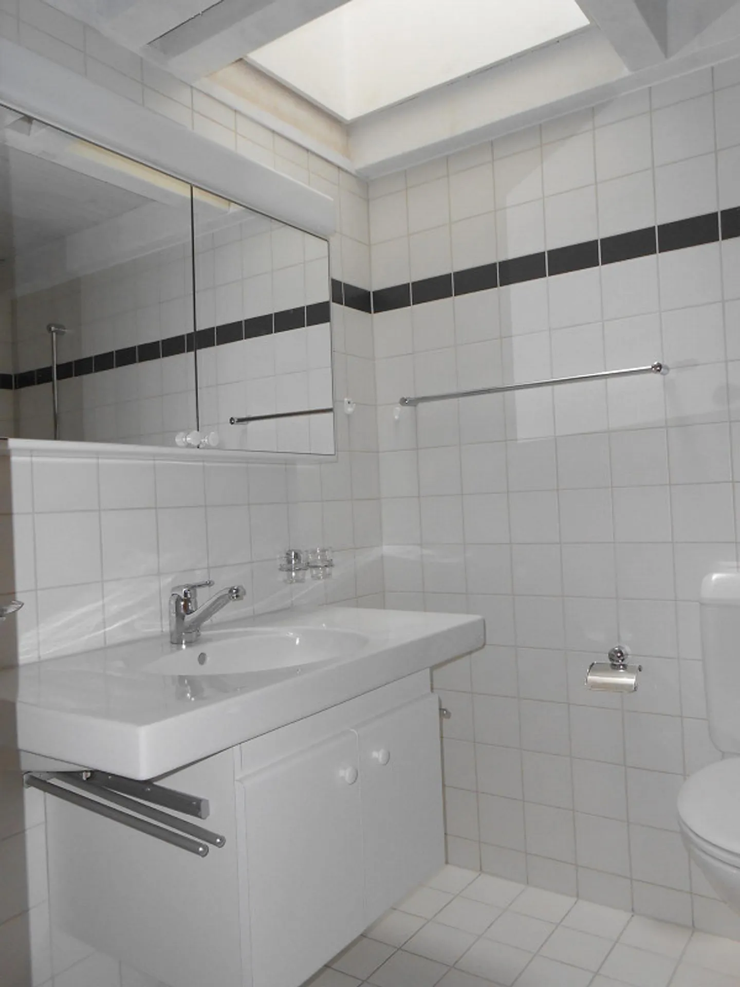 Original, comfortable 4 1/2 room apartment - Photo 6 of 9