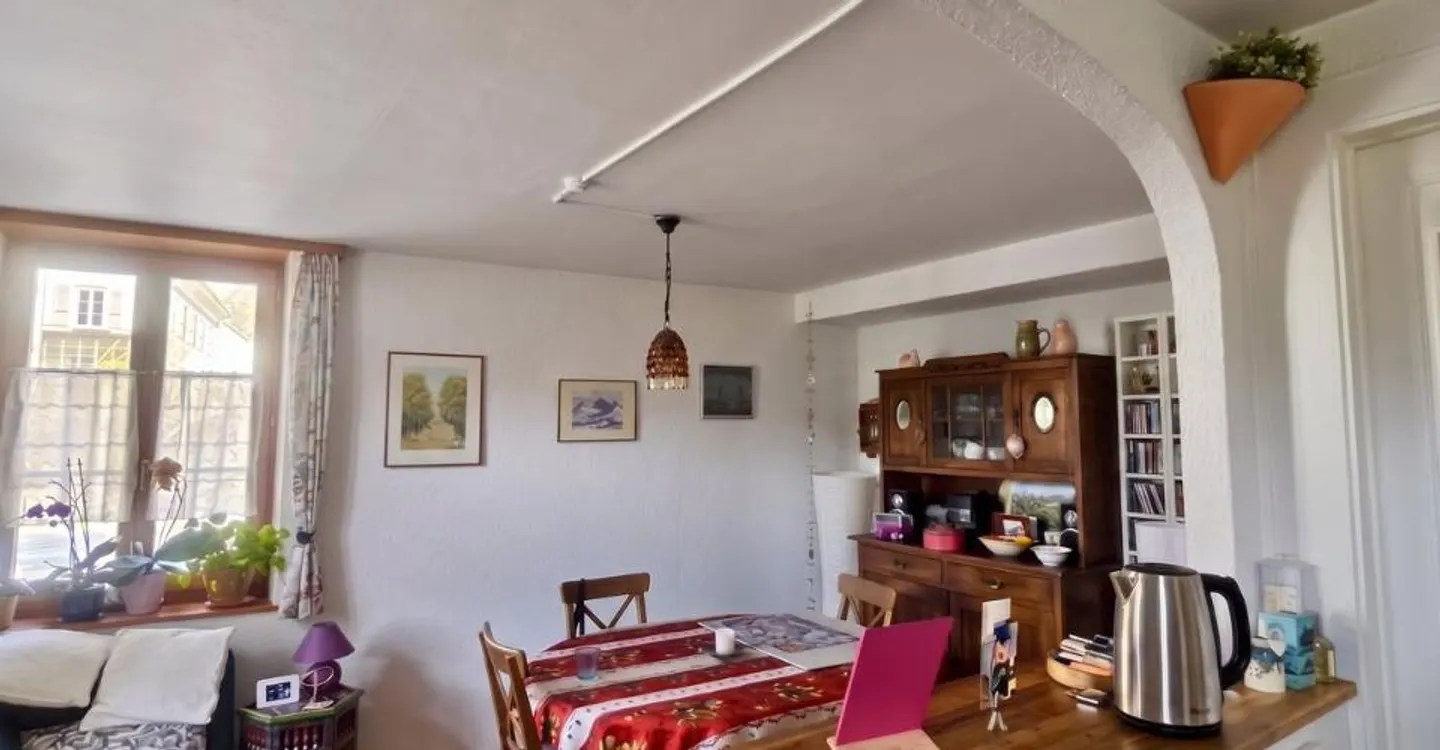 Charmante maison villageoise contiguë à Fleurier. - Photo 8 of 13
